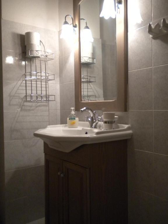 Agrampeli Apartment Mega Chorio Cameră foto
